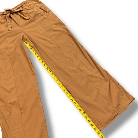 Monrow Women’s Peanut Mocha Brown Elastic Waistband Wide Leg Cargo Pant Small - Picture 6 of 13